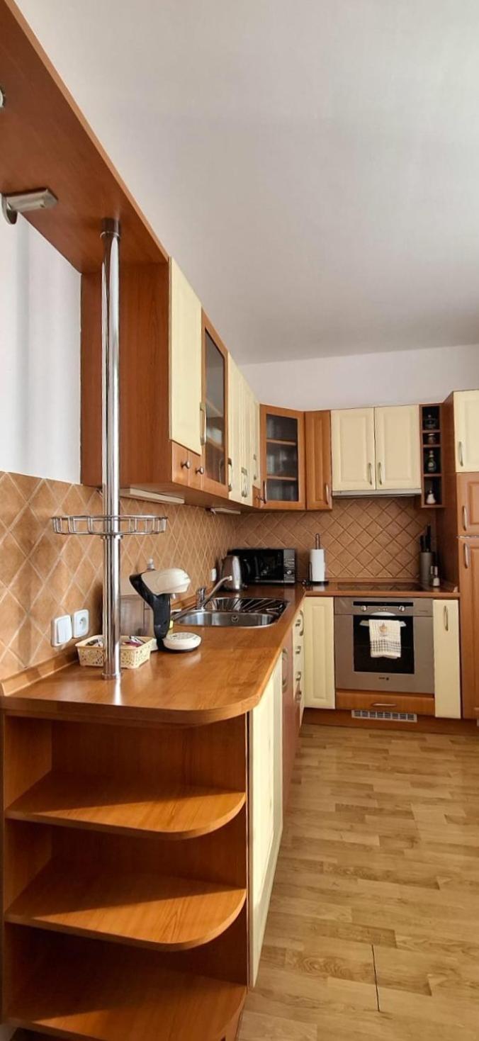 Apartman Na Rozhledne Chrudim Bagian luar foto